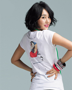 最适合短发美女的夏日搭配(组图)