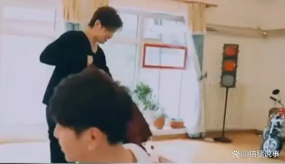 娱乐圈夫妻有哪些照片_陈宝国赵奎娥爱情故事_娱乐圈典范夫妻