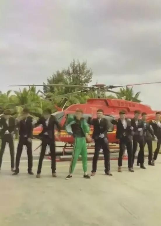 快手网红大八卦事件,_牌牌琦拜师学艺_牌牌琦成为网红