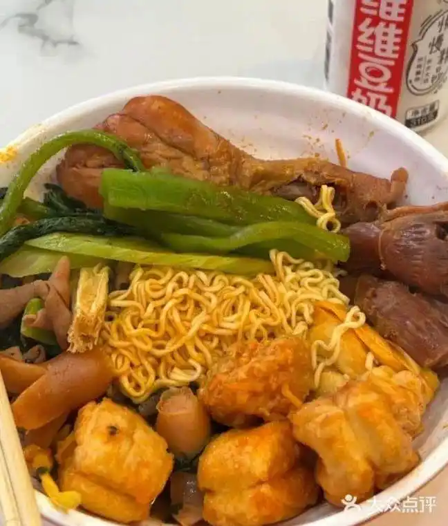 抖音网红的黑暗料理店是什么品牌,_曹氏鸭脖 火爆餐饮 网红卤味