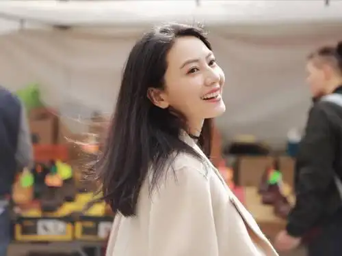 拥有迷人微笑的女星，每个都有各自的特点，你觉得谁笑的最好看呢？