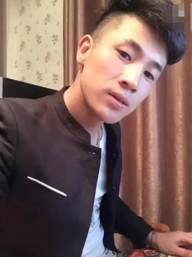 快手网红“人红是非多”,方丈徒弟被“痛打”!所有矛头指向仙洋